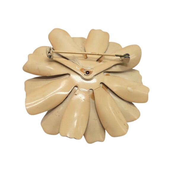 Vintage Enamel Flower Brooch Pin Brown Cream Retro Boho 3D 2.5" 1960s - Picture 2 of 8